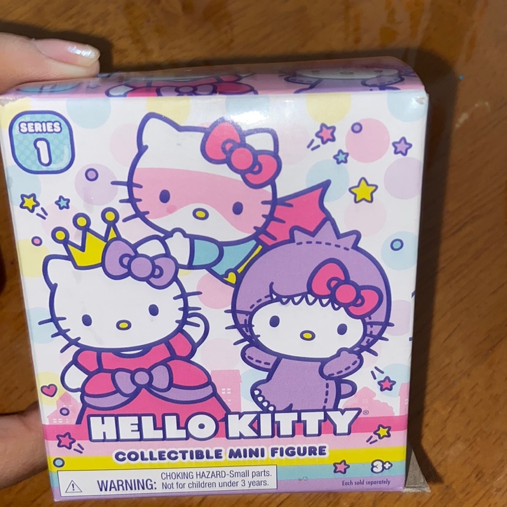 Hello Kitty collectible mini figure series 1